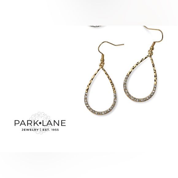 πPark Lane Oui Earrings Gold TearDrop Hooks - Picture 2 of 14